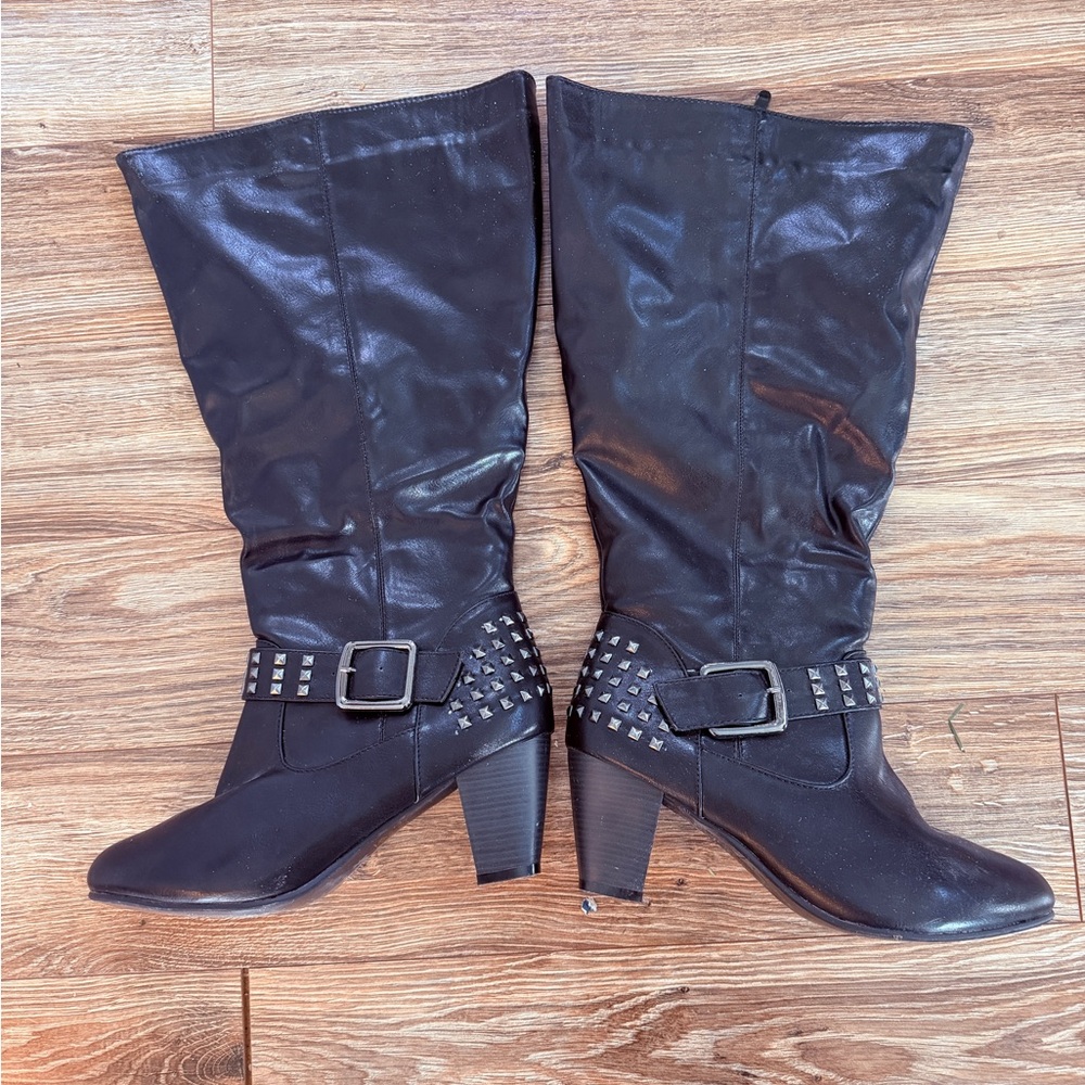 Torrid Size 10 Wide Calf Black Boots - Picture 2 of 6